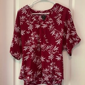 Worthington wrap style top